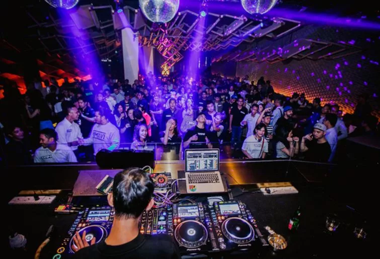 club di bali kuta-jenja-bali-club
