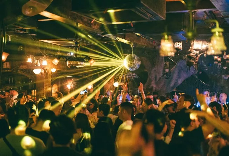 club di bali kuta-la favela