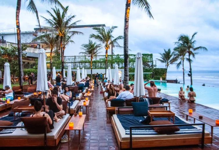 club di bali kuta-potato head