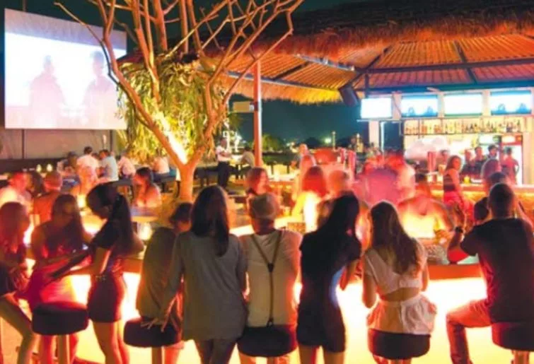 club di bali kuta-sky garden kuta seminyak