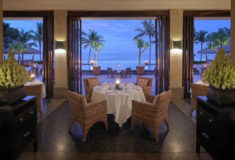 fine dining-the legian seminyak restaurant