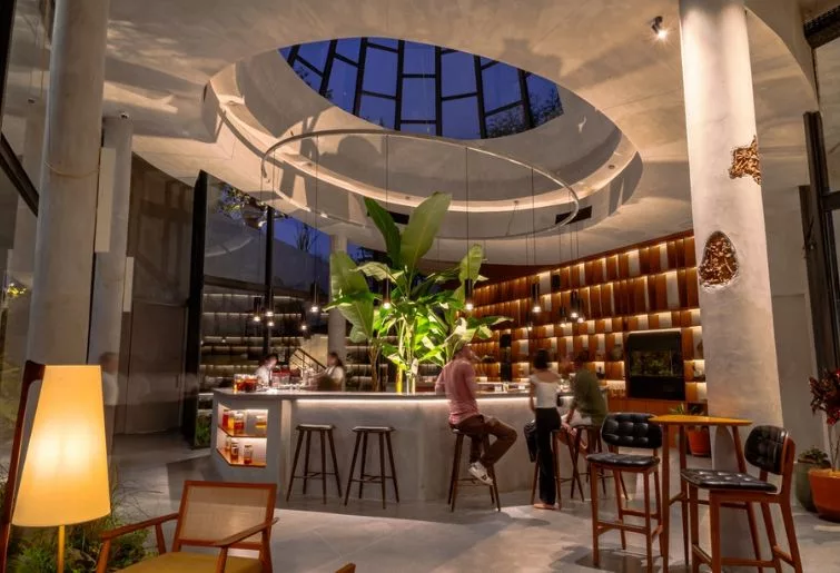 fine dining restaurant-locavore bali