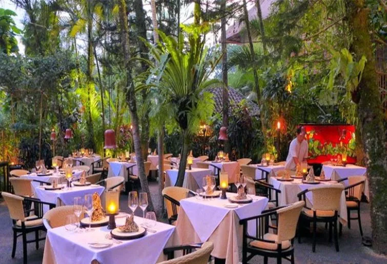 fine dining restaurant-mozaic restaurant-bali-ubud