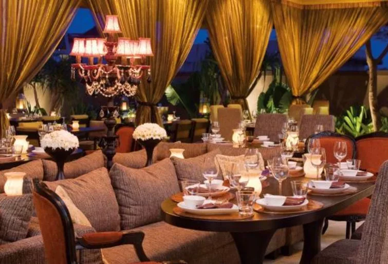 fine dining restaurant-sarong bali