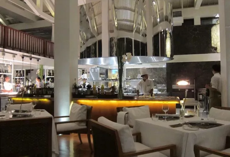 fine dining restaurant-st regis