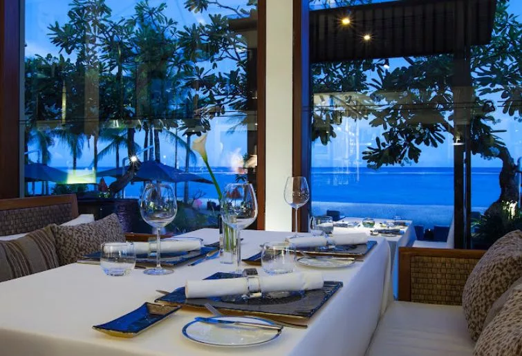 dining party bali-kayuputi