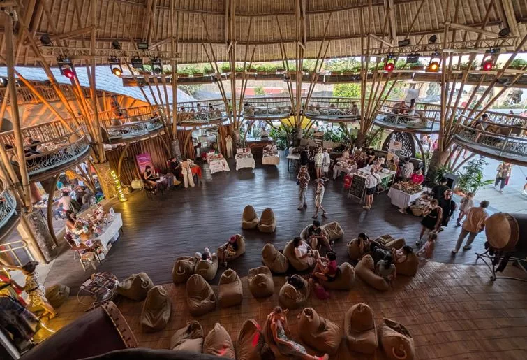 dining party bali-nuanu creative bali