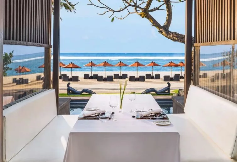 fine dining bali-kayuputi bali seminyak
