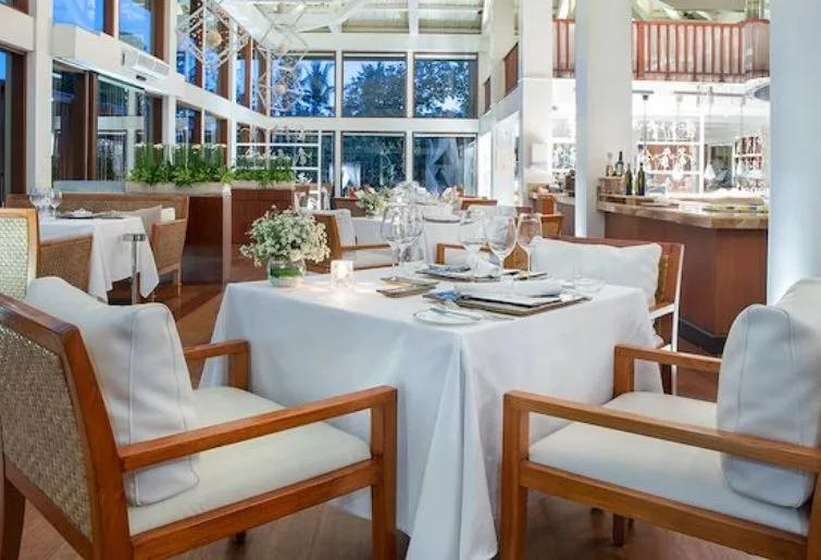 fine dining bali-kayuputi nusadua