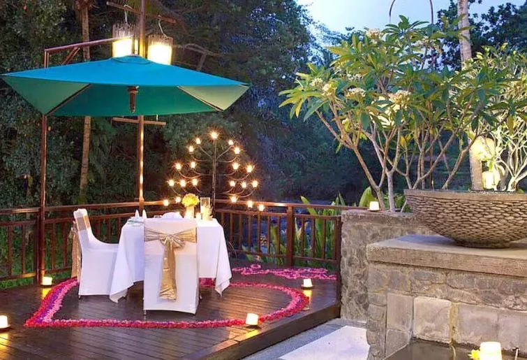 fine dining bali-swept away