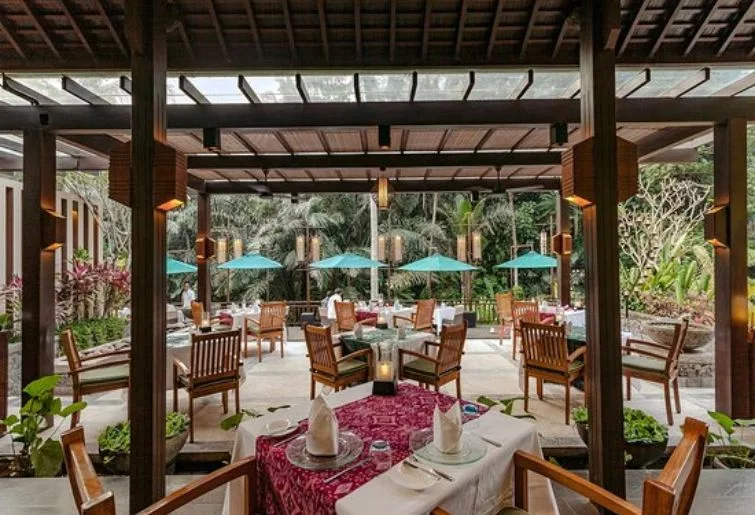 fine dining restaurant-swept away bali