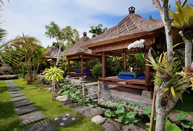 restoran di bali-bebek tepi sawah