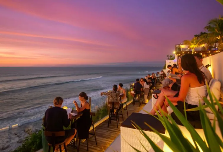 lounge malam di bali-el kabron