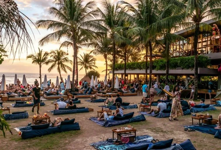 lounge malam di bali-potato head club bali