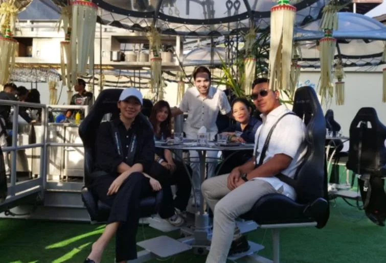 lounge malam di bali-lounge in the sky