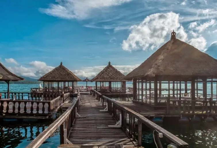 restoran bali-resto apung bali
