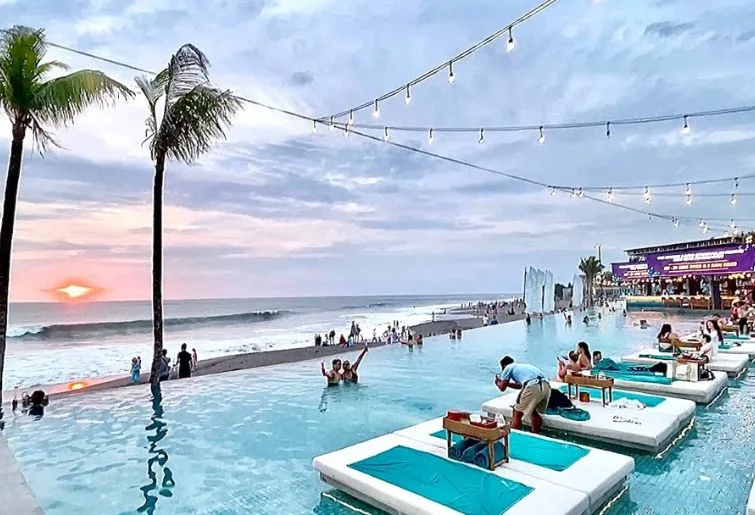 hiburan malam di bali-atlas beach